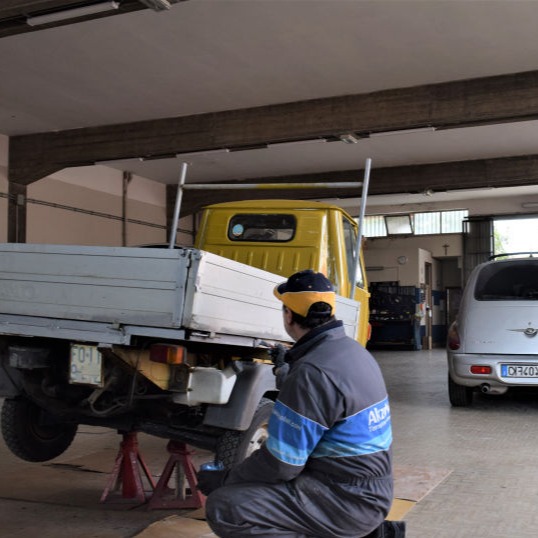 Carrozzeria Turismo: Riparazione di veicoli | Rimini (RN)